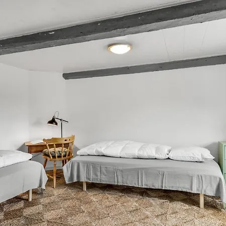 2 Bedroom Stunning In